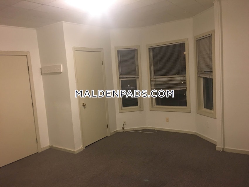 MALDEN - 3 Beds, 1 Bath - Image 13