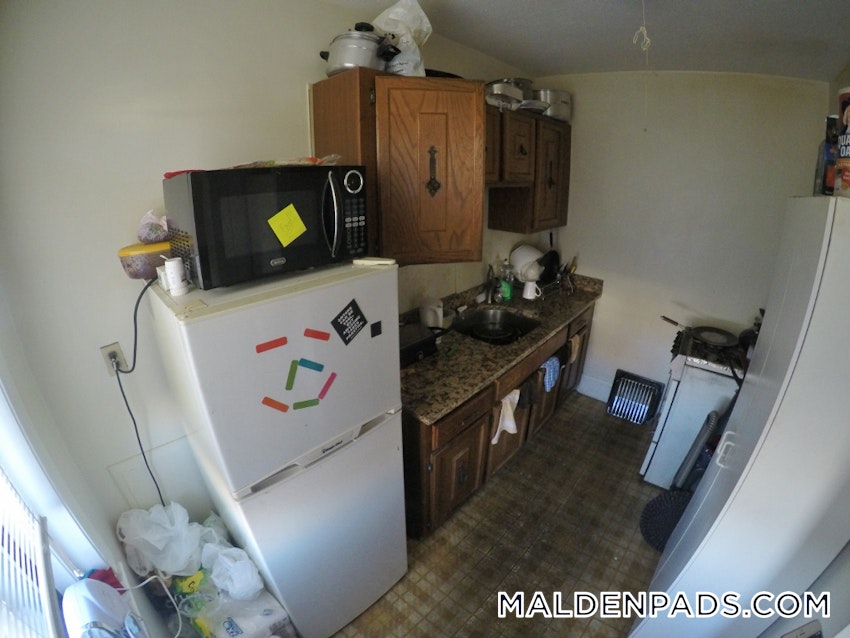 MALDEN - 2 Beds, 1 Bath - Image 4