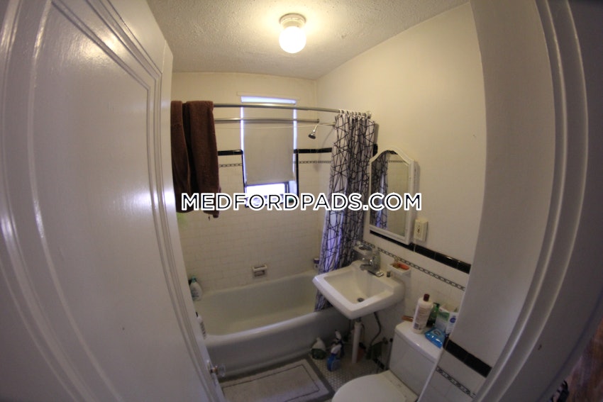 MEDFORD - WELLINGTON - 1 Bed, 1 Bath - Image 4