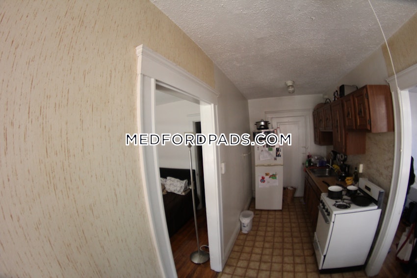 MEDFORD - WELLINGTON - 1 Bed, 1 Bath - Image 3