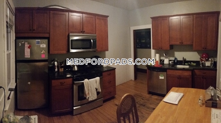 MEDFORD - TUFTS - 1 Bed, 1 Bath - Image 5