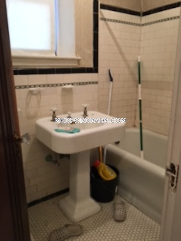 Medford - 1 Beds, 1 Baths