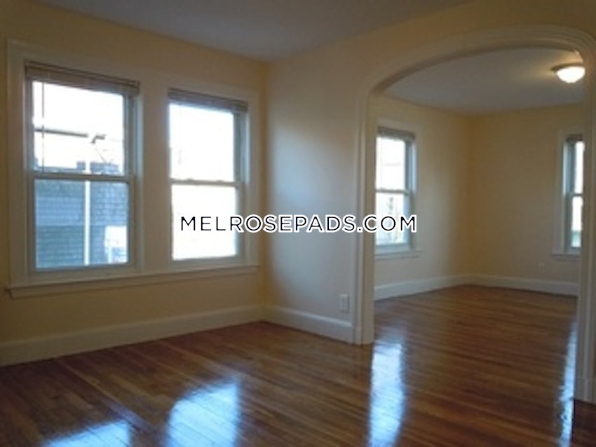 MELROSE - 2 Beds, 1 Bath - Image 7