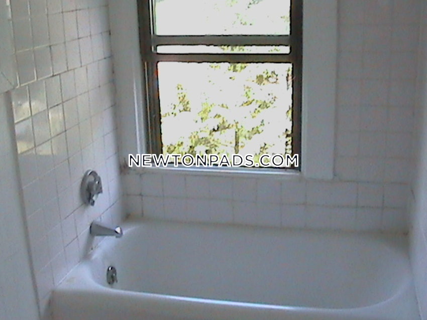 NEWTON - CHESTNUT HILL - 1 Bed, 1 Bath - Image 22