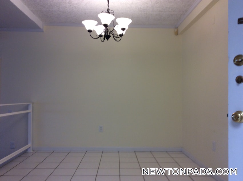 NEWTON - CHESTNUT HILL - 2 Beds, 1 Bath - Image 14