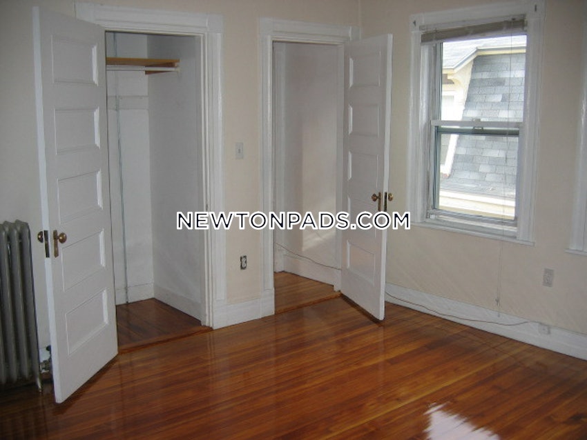 NEWTON - NEWTON CORNER - 5 Beds, 2 Baths - Image 43