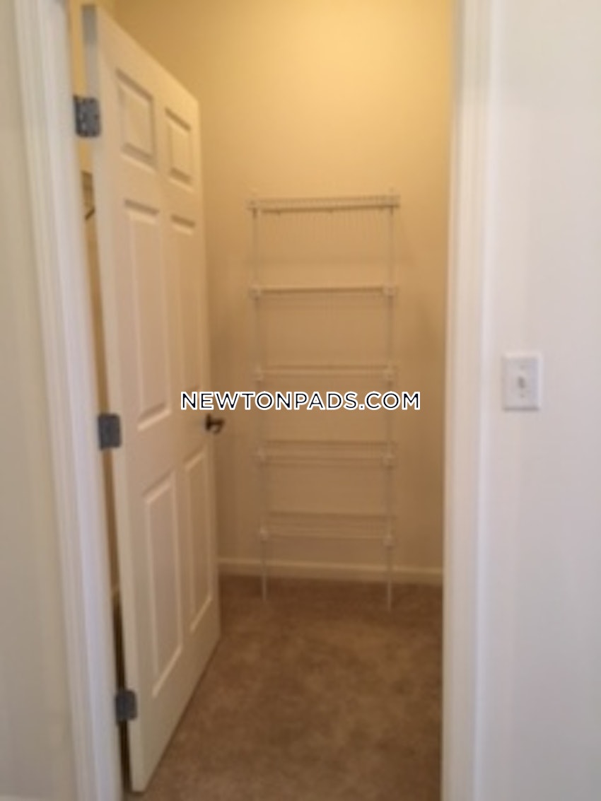 NEWTON - NEWTON HIGHLANDS - 1 Bed, 1 Bath - Image 34