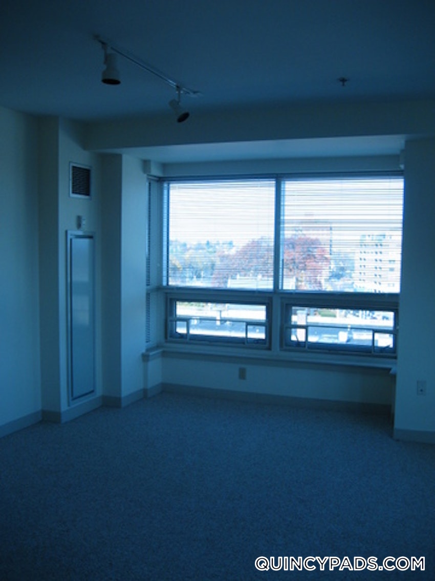 QUINCY - QUINCY CENTER - 2 Beds, 2 Baths - Image 36