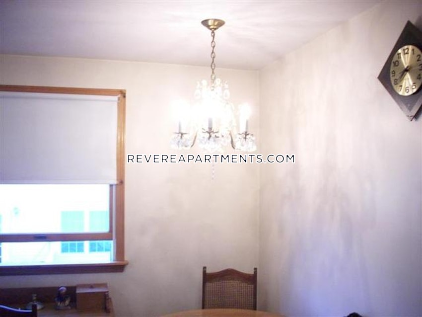 REVERE - 2 Beds, 1 Bath - Image 5