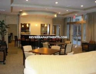 Overlook Ridge Dr. Revere