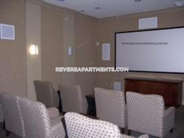 Overlook Ridge Dr. Revere