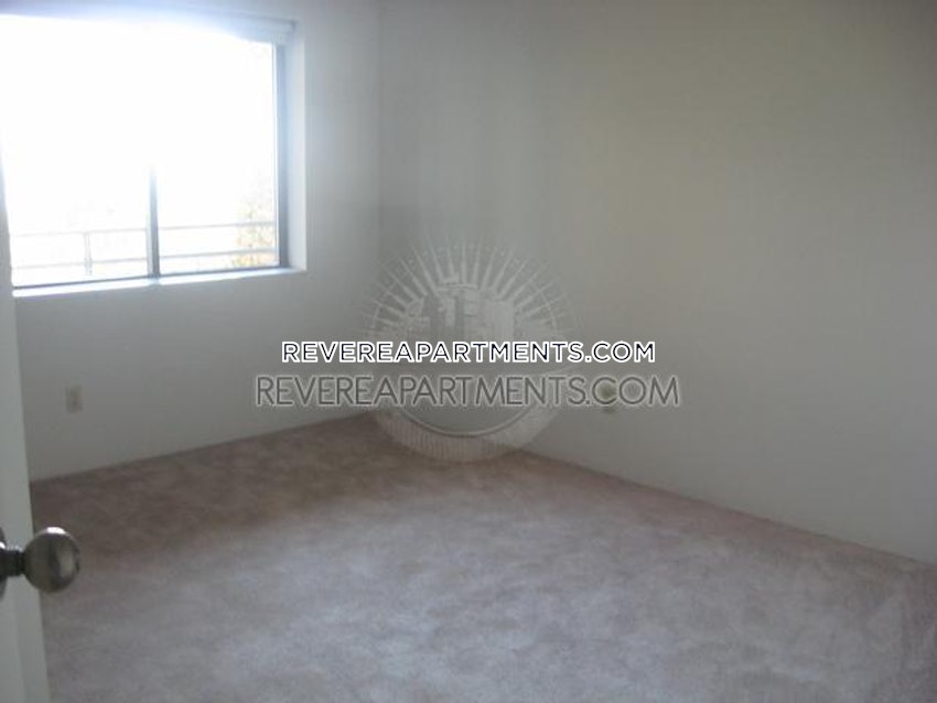 REVERE - 1 Bed, 1 Bath - Image 37