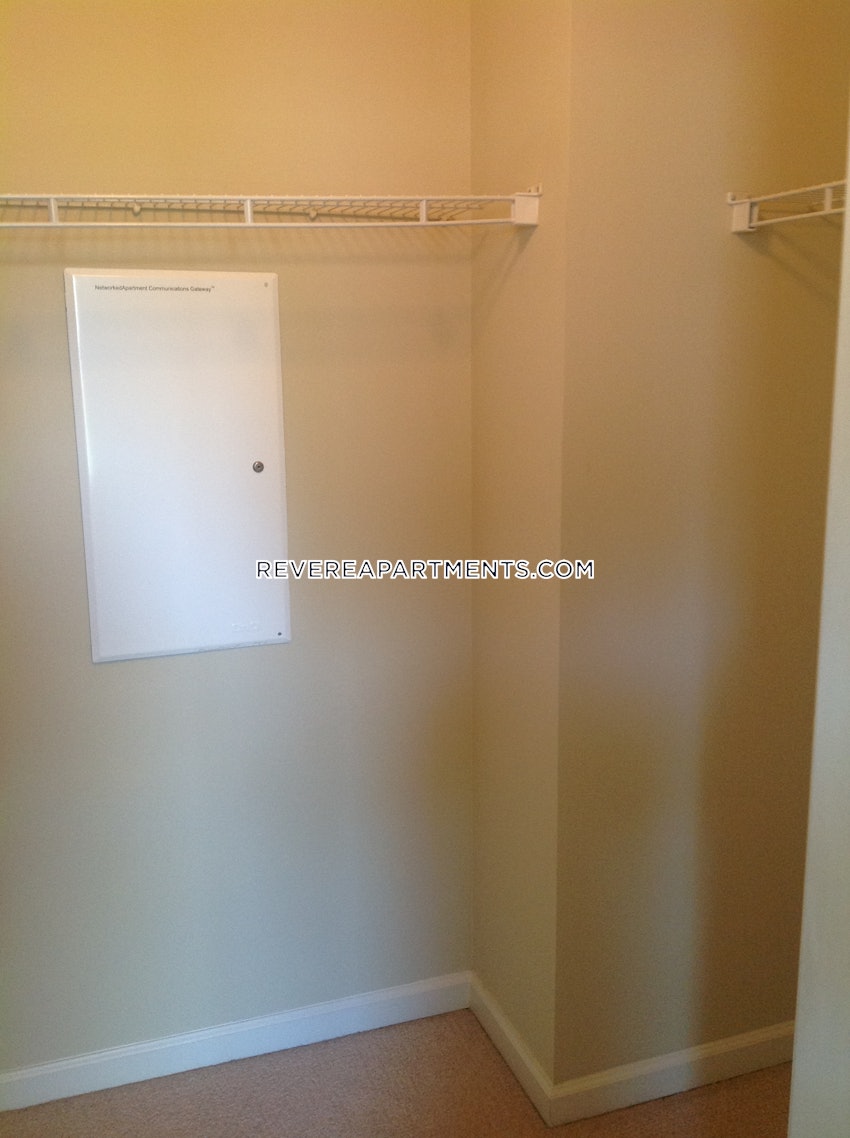 REVERE - 2 Beds, 2 Baths - Image 37