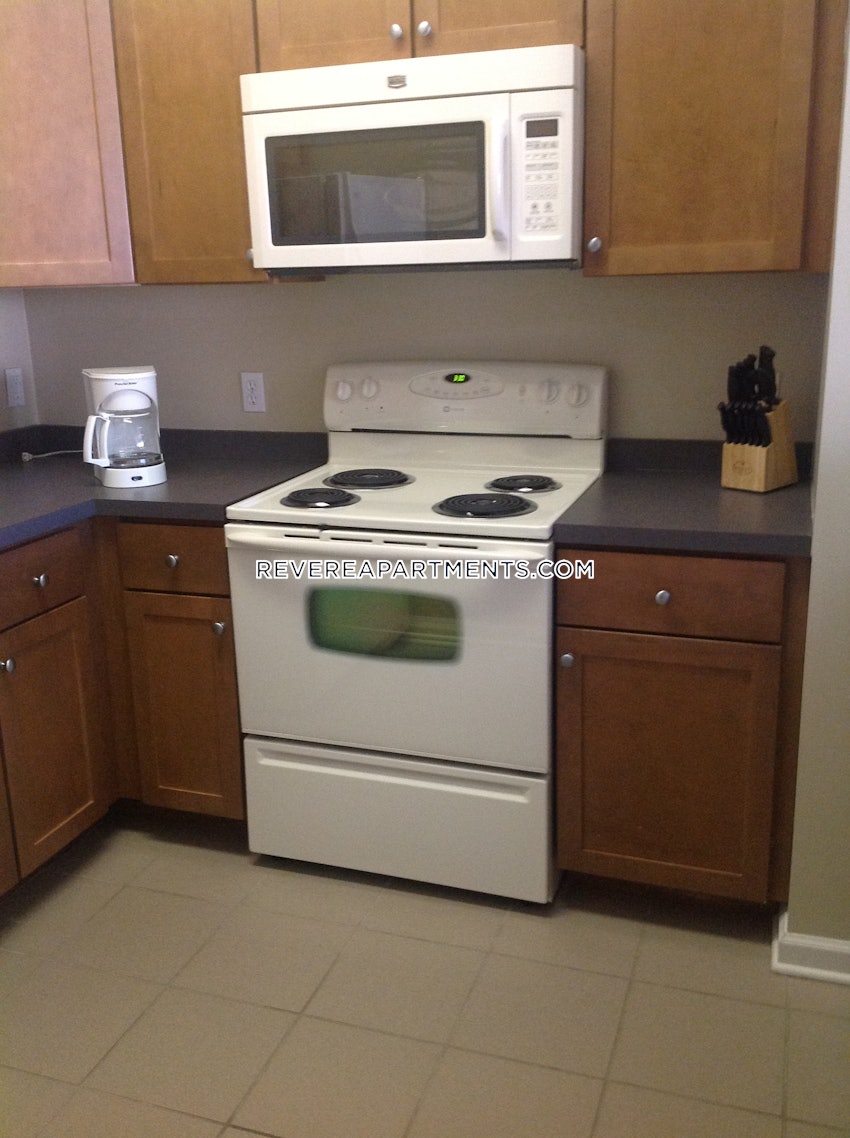 REVERE - 2 Beds, 2 Baths - Image 14