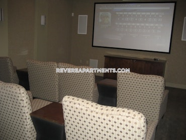 Overlook Ridge Dr. Revere