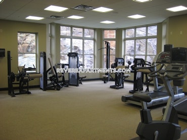 Overlook Ridge Dr. Revere