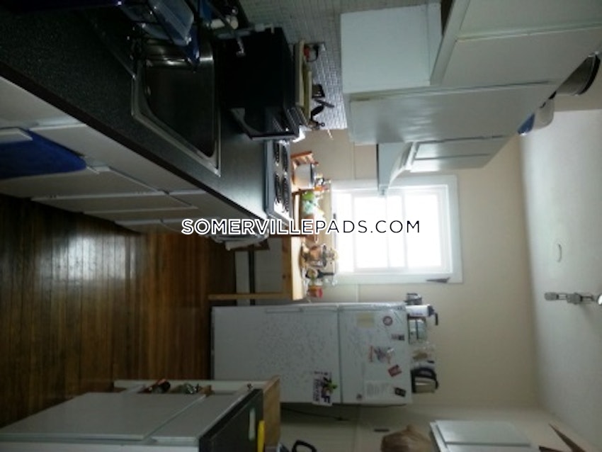 SOMERVILLE- DALI/ INMAN SQUARES - 2 Beds, 1 Bath - Image 11