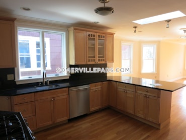 Somerville - 2 Beds, 2 Baths