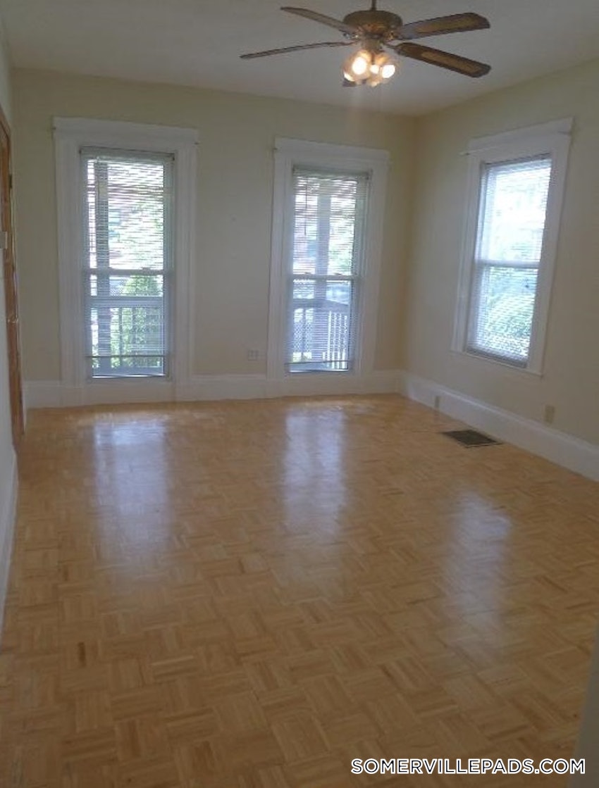 SOMERVILLE - EAST SOMERVILLE - 5 Beds, 2.5 Baths - Image 14