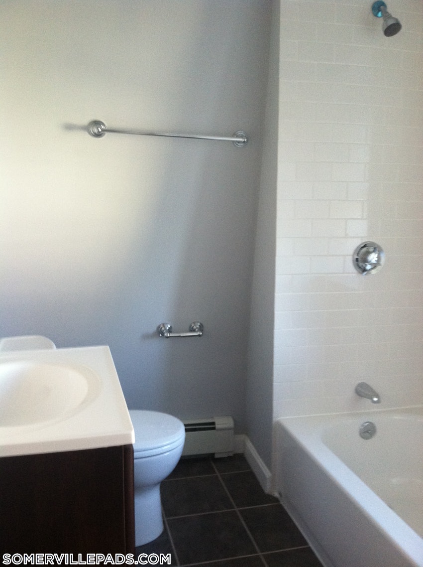 SOMERVILLE - EAST SOMERVILLE - 2 Beds, 1 Bath - Image 19