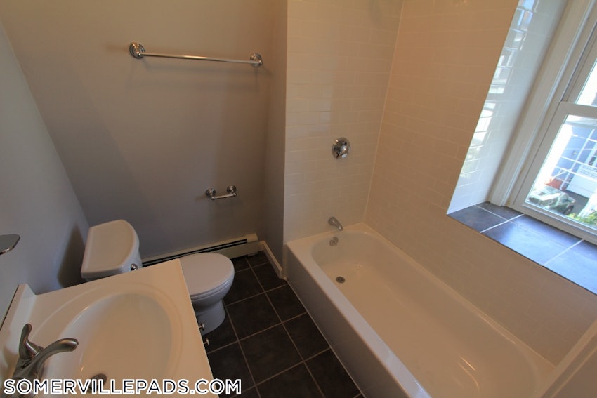 SOMERVILLE - EAST SOMERVILLE - 2 Beds, 1 Bath - Image 1