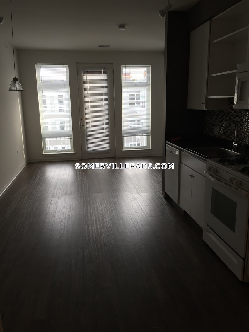 SOMERVILLE - EAST SOMERVILLE - 2 Beds, 2 Baths - Image 15