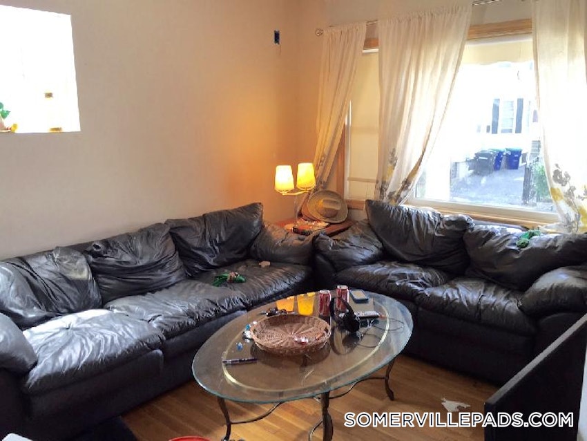 SOMERVILLE - EAST SOMERVILLE - 4 Beds, 1 Bath - Image 2