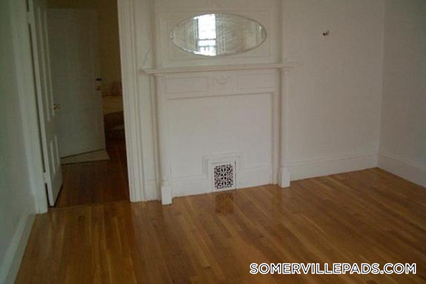 SOMERVILLE - EAST SOMERVILLE - 4 Beds, 1 Bath - Image 2