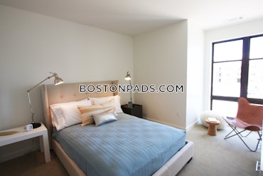 Maxwell's Green Somerville