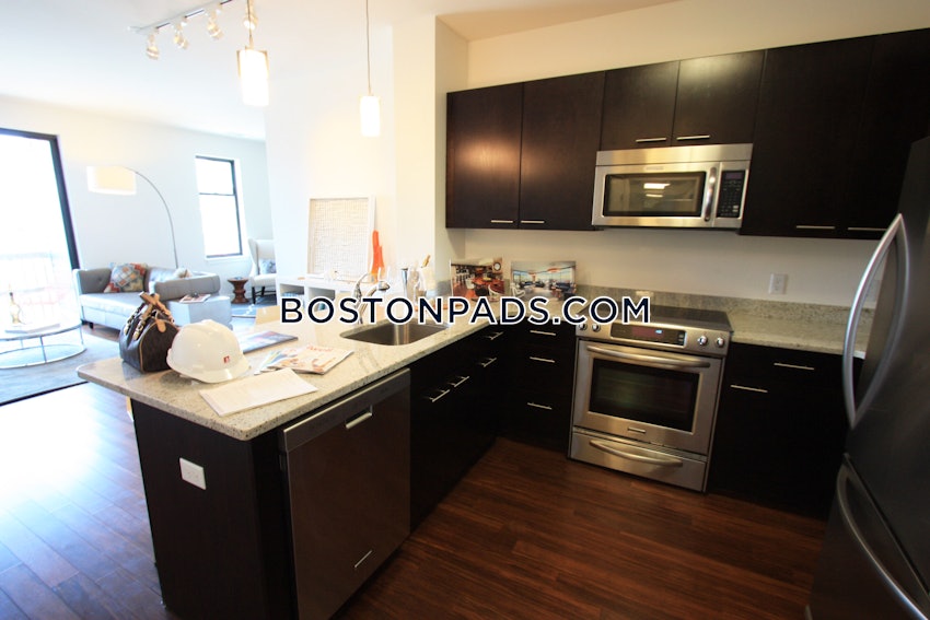 SOMERVILLE - MAGOUN/BALL SQUARE - 1 Bed, 1 Bath - Image 10