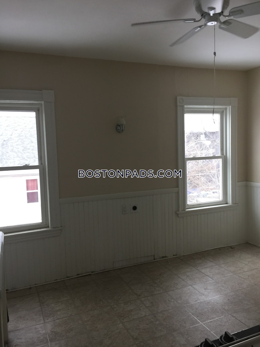 SOMERVILLE - MAGOUN/BALL SQUARE - 4 Beds, 2 Baths - Image 46