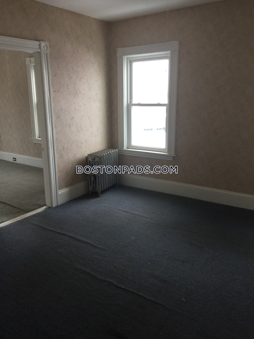 SOMERVILLE - MAGOUN/BALL SQUARE - 4 Beds, 2 Baths - Image 44