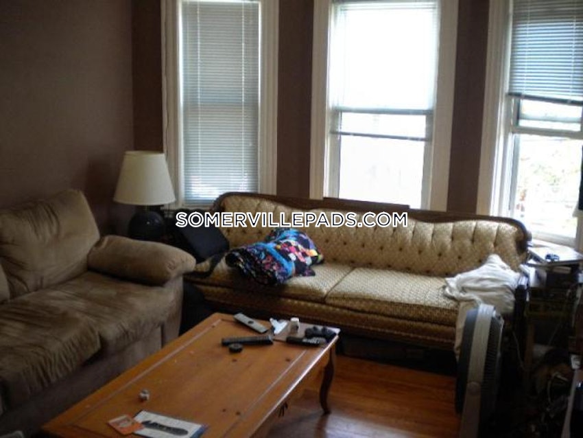 SOMERVILLE - PORTER SQUARE - 5 Beds, 3 Baths - Image 5