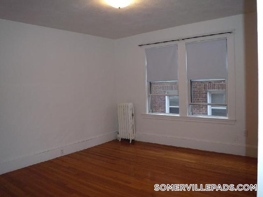 SOMERVILLE - SPRING HILL - 1 Bed, 1 Bath - Image 3