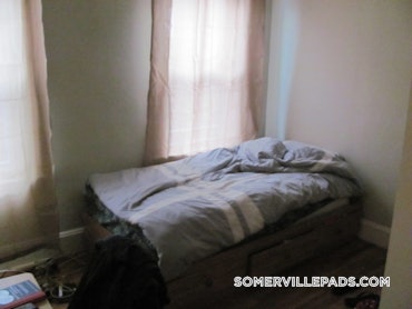 Tufts, Somerville, MA - 4 Beds, 1 Bath - $4,900 - ID#4118747