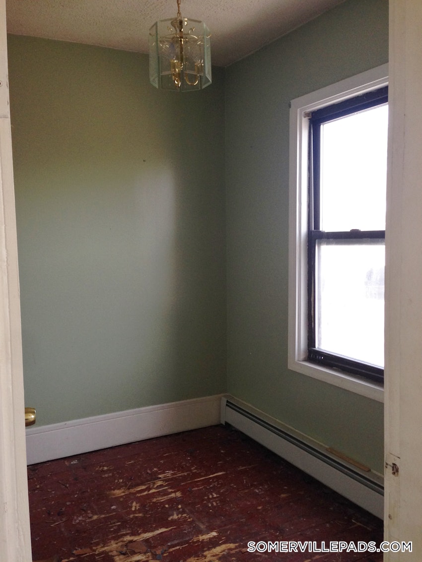 SOMERVILLE - UNION SQUARE - 1 Bed, 1 Bath - Image 16