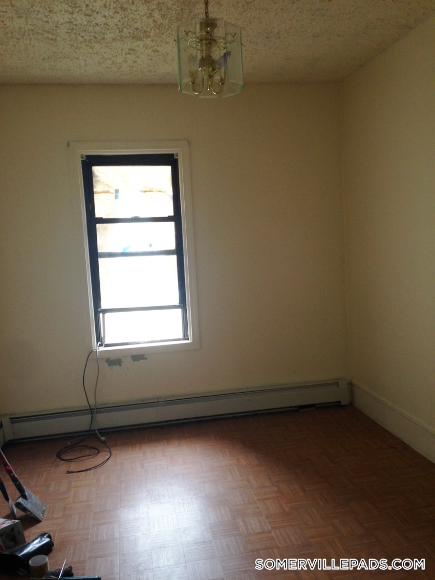 SOMERVILLE - UNION SQUARE - 1 Bed, 1 Bath - Image 10