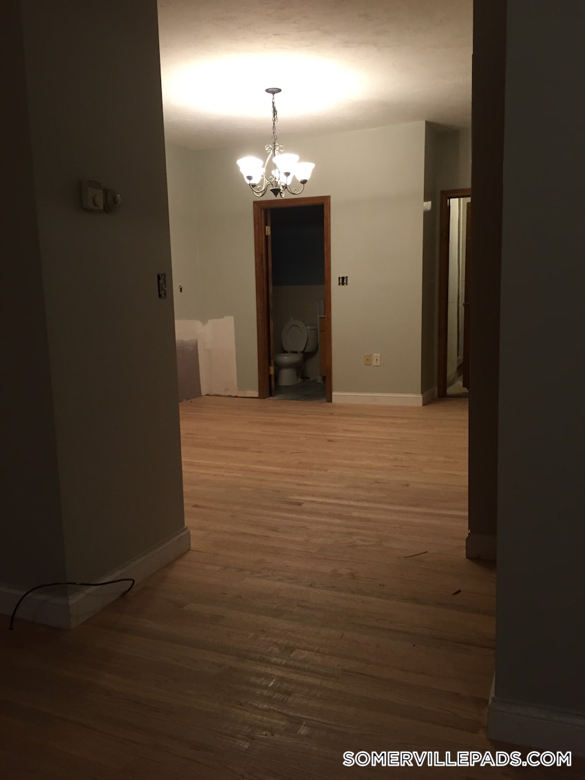 SOMERVILLE - UNION SQUARE - 1 Bed, 1 Bath - Image 19