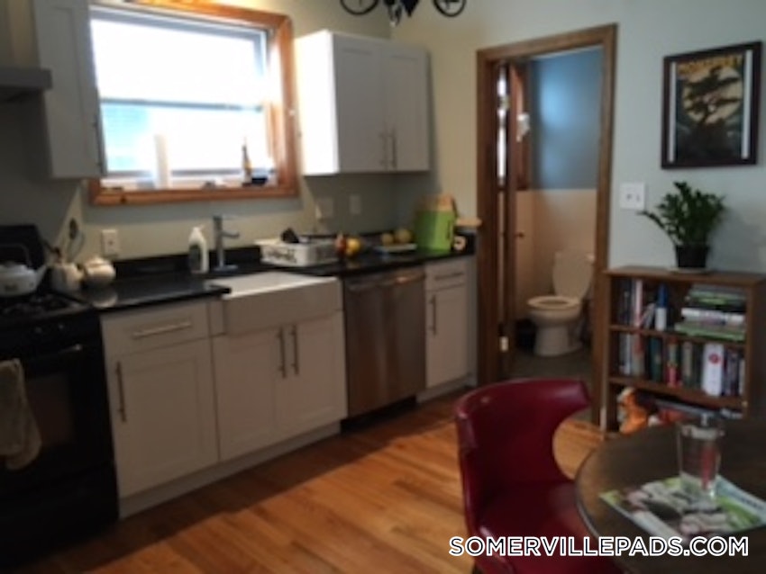 SOMERVILLE - UNION SQUARE - 1 Bed, 1 Bath - Image 7