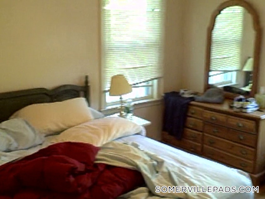 SOMERVILLE - UNION SQUARE - 1 Bed, 1 Bath - Image 1