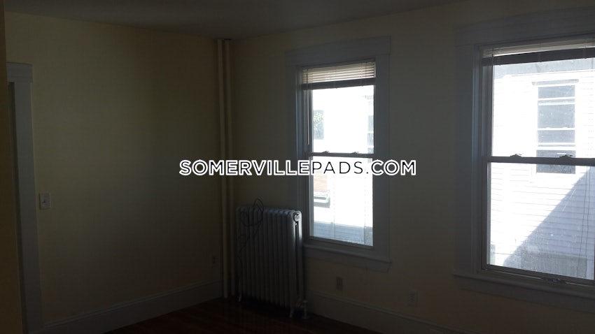 SOMERVILLE - WINTER HILL - 2 Beds, 1 Bath - Image 1