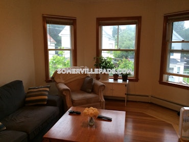 Winter Hill, Somerville, MA - 4 Beds, 1 Bath - $3,885 - ID#4805084