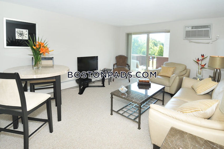 STONEHAM - 2 Beds, 2 Baths - Image 3