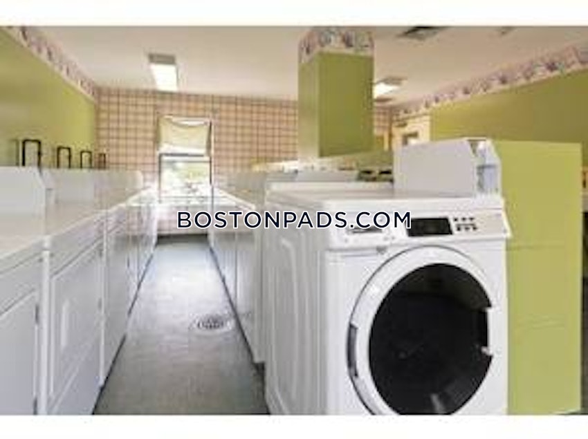 TAUNTON - 2 Beds, 2 Baths - Image 15