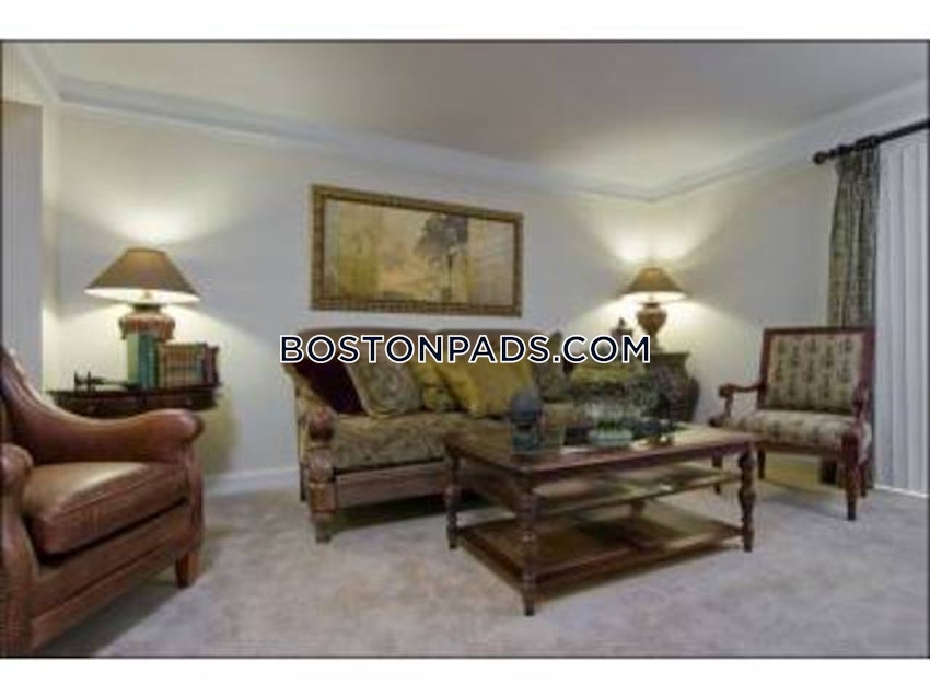 WALTHAM - 2 Beds, 1.5 Baths - Image 2