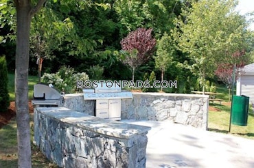 Waltham - 1 Beds, 1 Baths