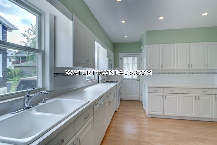 WATERTOWN - 2 Beds, 1 Bath - Image 9