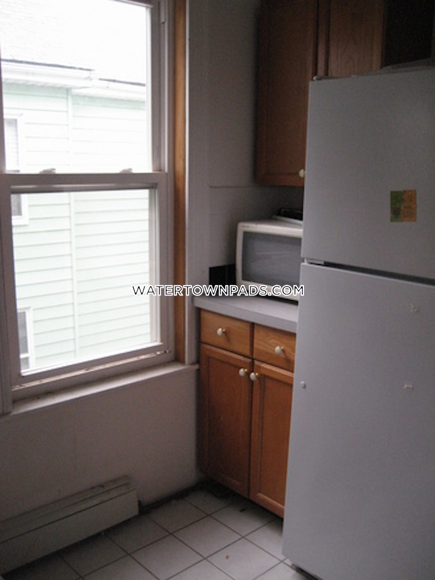 WATERTOWN - 5 Beds, 2 Baths - Image 4