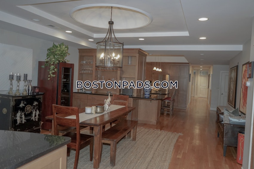 BOSTON - BACK BAY - 3 Beds, 2 Baths - Image 1