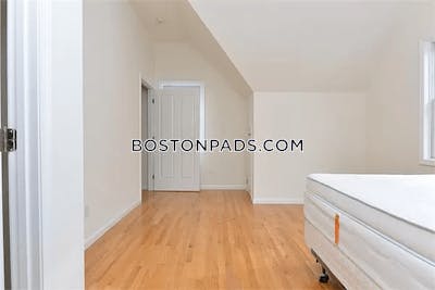 Mission Hill 4 Bed, 3 Bath Unit Boston - $7,900 No Fee